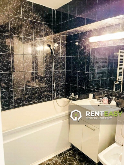 De inchiriat ! Apartament cu doua camere situat in zona Hala Centrala